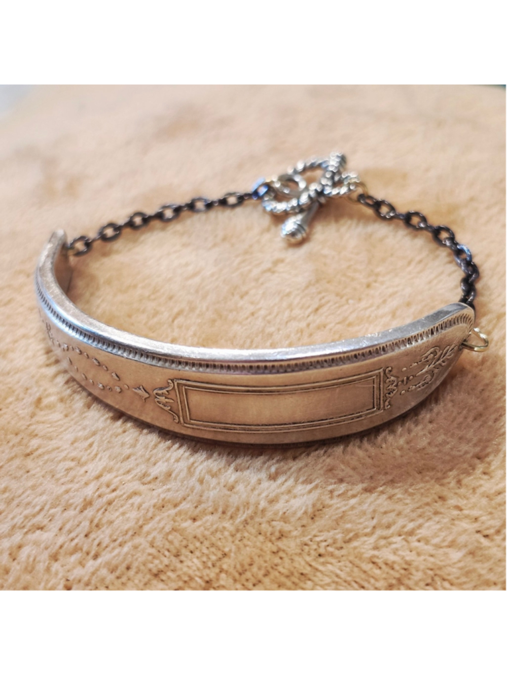 Oneida 1921 Community Plate Grosvenor Pattern Handmade Bracelet